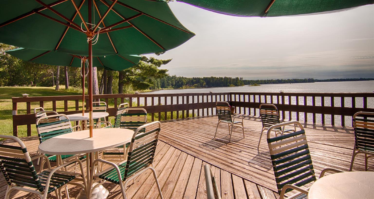 Hotel Centerstone Lake-aire