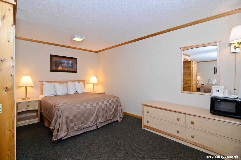 Centerstone Lake-aire Hotel Tomahawk