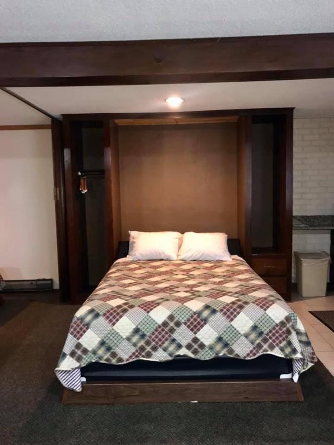 Hotel Centerstone Lake-aire
